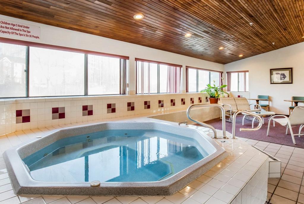 Baymont By Wyndham Missoula Villa Ngoại thất bức ảnh