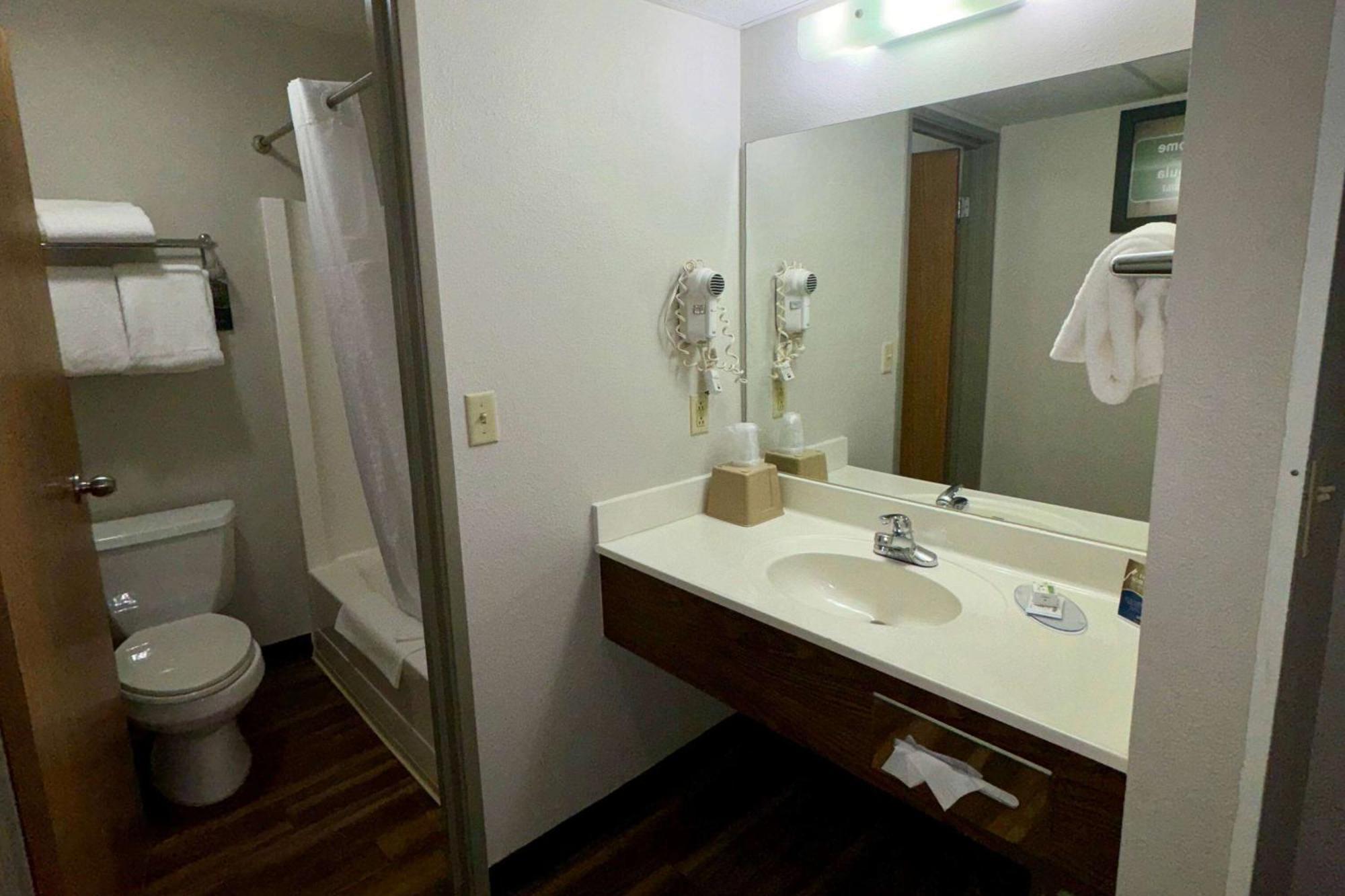 Baymont By Wyndham Missoula Villa Ngoại thất bức ảnh